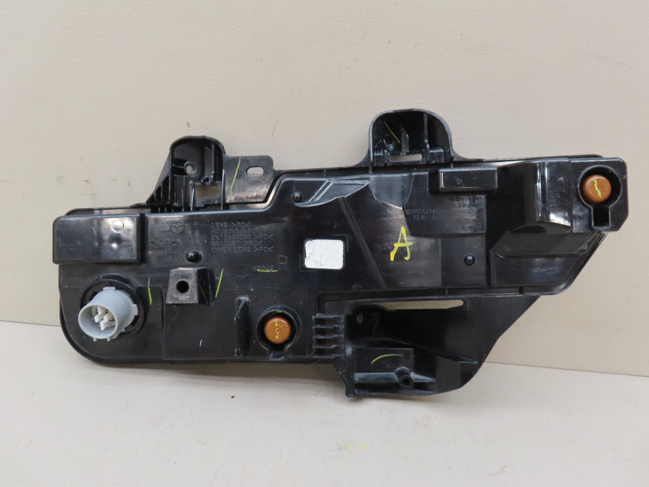 2020-2022 MAZDA CX-30 FRONT RIGHT PASSENGER SIDE FOG LIGHT DRL OEM DFR5-51060