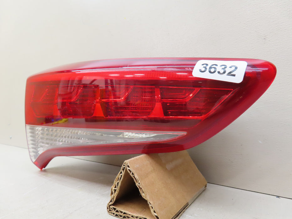 2016 2017 2018 HYUNDAI TUCSON REAR LEFT DRIVER TAIL LIGHT INNER OEM 92403-D3