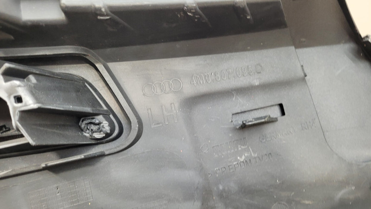 2017-2018 AUDI Q7 PREMIUM PRESTIGE FRONT LEFT BUMPER COVER SIDE PIECE OEM