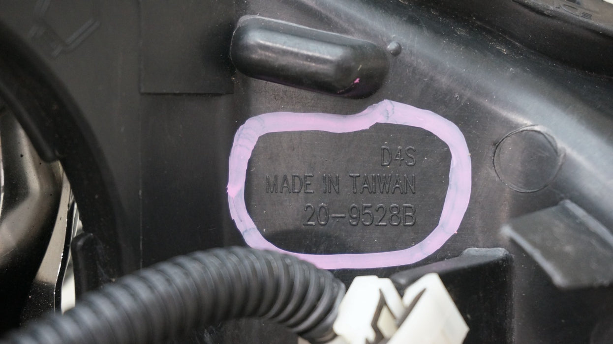 2014-2016 LEXUS IS250 IS350 LEFT SIDE LED WITH HALOGEN HEADLIGHT AFTERMARKET