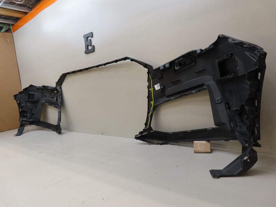 2020 2021 2022 AUDI Q7 FRONT BUMPER COVER OEM
