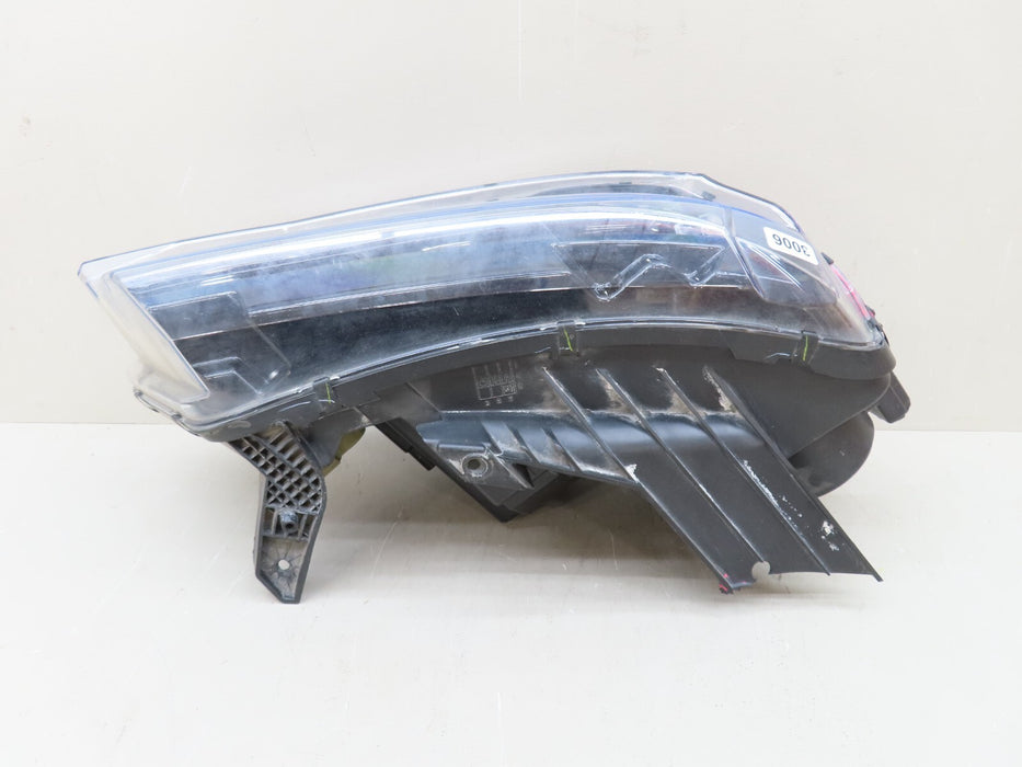 2016-2018 CHEVROLET CAMARO FRONT RIGHT PASSENGER SIDE HEADLIGHT LAMP HALOGEN OEM