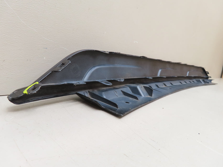 2022 2023 VOLKSWAGEN TIGUAN R-LINE REAR LOWER DIFFUSER OEM 5NN.807.568.E