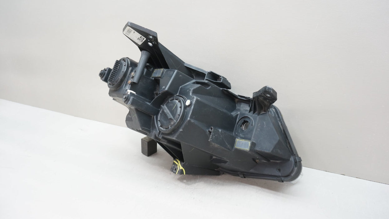 2016-2018 CHEVROLET CAMARO FRONT LEFT DRIVER SIDE HALOGEN HEADLIGHT OEM 84244103