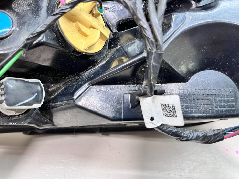 2016-2020 HONDA CIVIC COUPE LH DRIVER LEFT OUTER TAILLIGHT 33550-TBG-A012 OEM