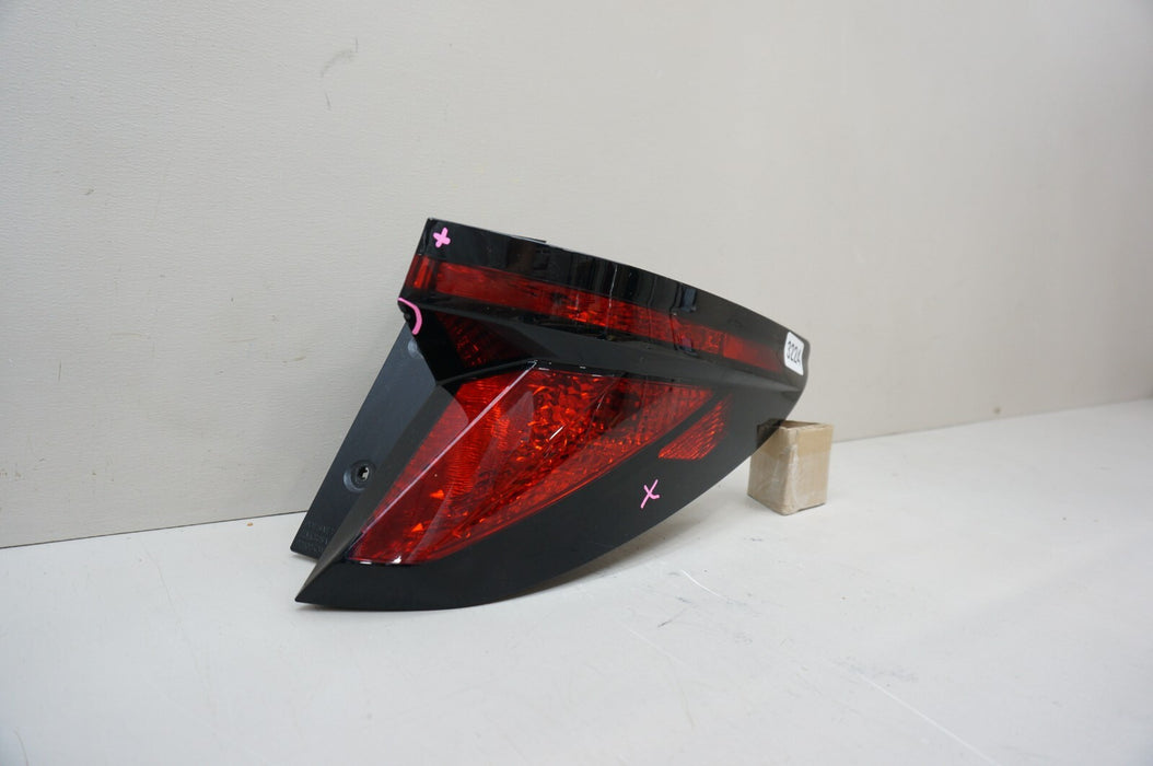 2022-2024 HYUNDAI TUCSON REAR RIGHT PASSENGER SIDE TAIL LIGHT OEM 22 23 24