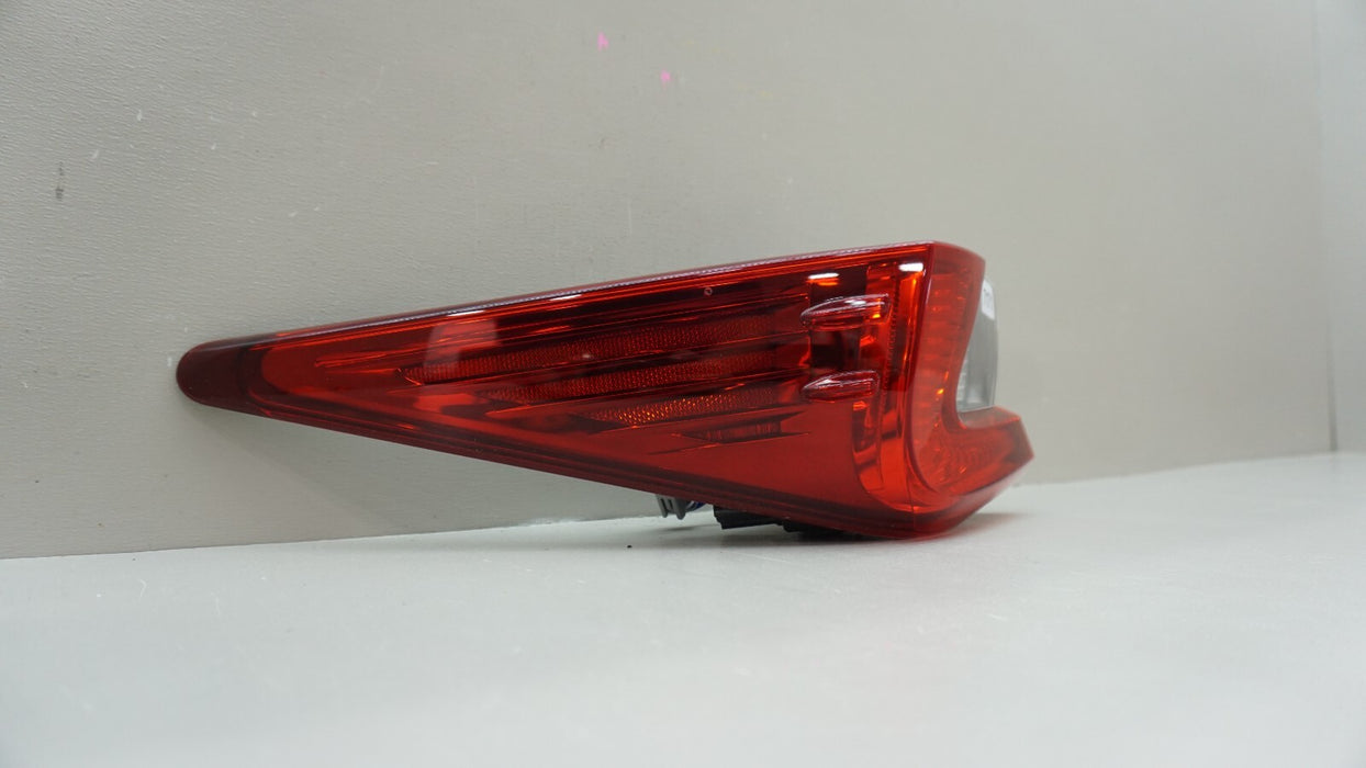 2015-2019 LEXUS RC350 REAR LEFT DRIVERS SIDE TAIL LIGHT OEM 15 16 17 18 19