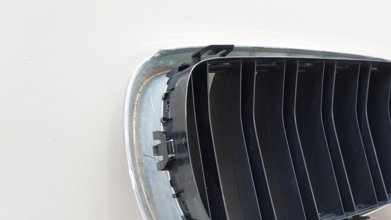 2014-2018 BMW X5 FRONT RH RIGHT GRILLE GRILL KIDNEY OEM 7316076