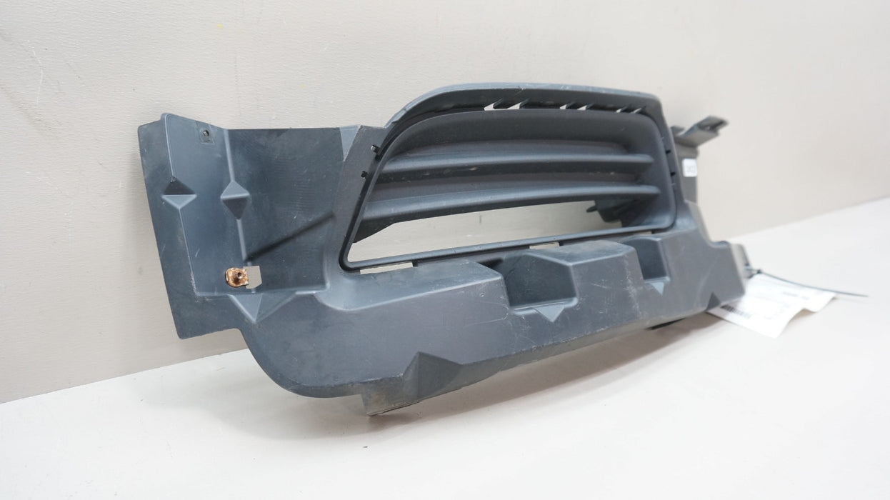 2015-2023 DODGE CHARGER FRONT RIGHT PASSENGER SIDE FOG LIGHT BEZEL 68226542AA