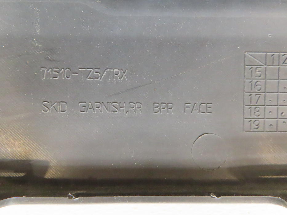 2017-2020 ACURA MDX REAR LOWER BUMPER COVER OEM 71510-TZ5/TRX