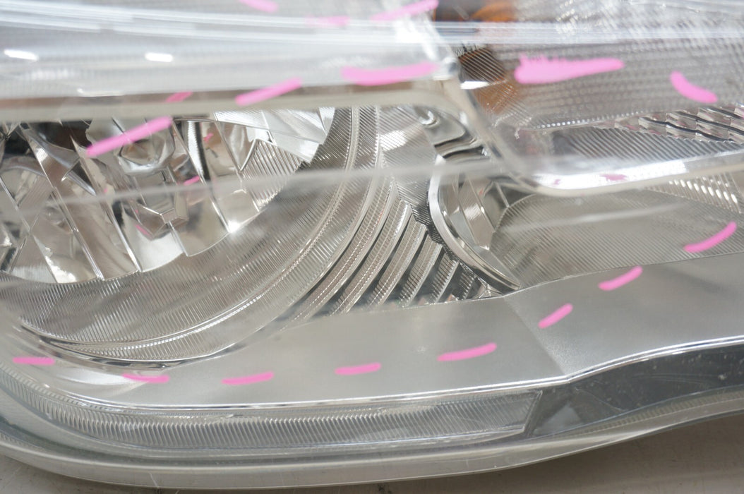 2017-2018 SUBARU FORESTER FRONT RIGHT PASSENGER SIDE HALOGEN HEADLIGHT OEM