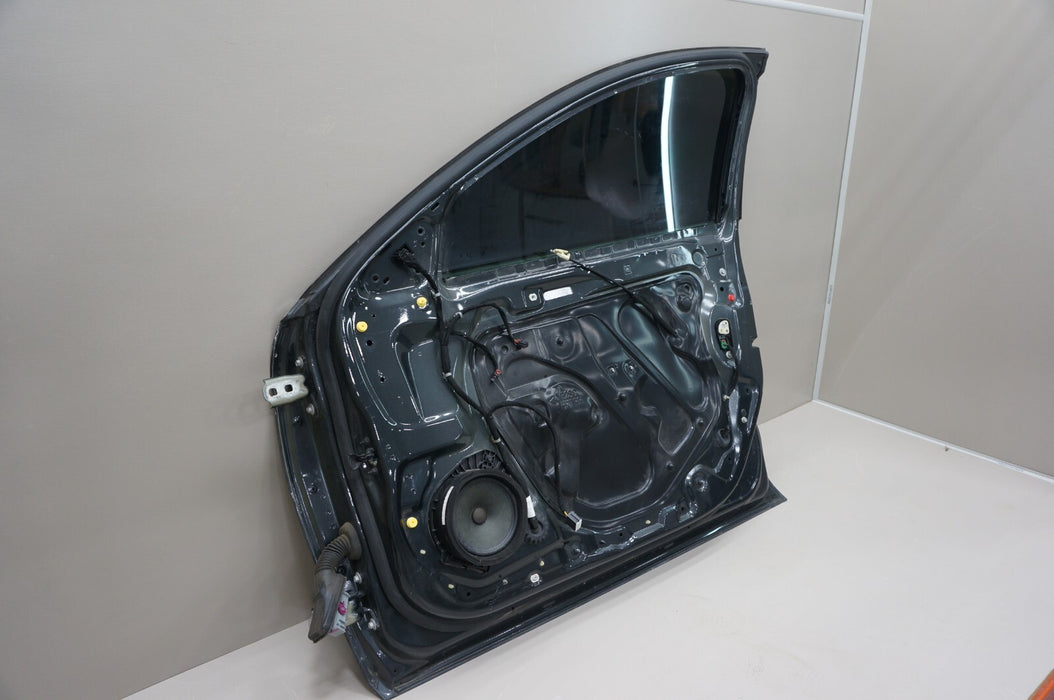 2016-2020 CHEVROLET MALIBU FRONT RIGHT PASSENGER SIDE DOOR PANEL OEM