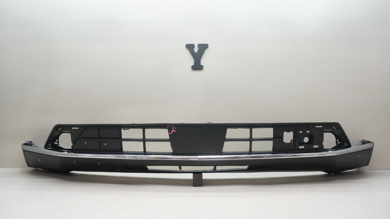 2025-2026 CHEVROLET TAHOE / SUBURBAN FRONT LOWER BUMPER VALANCE OEM 85642526