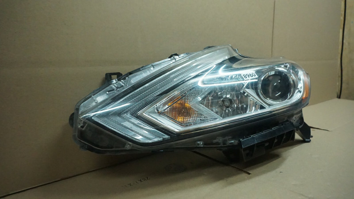 2016-2018 NISSAN ALTIMA LEFT DRIVER SIDE HEADLIGHT HALOGEN / LED LAMP OEM