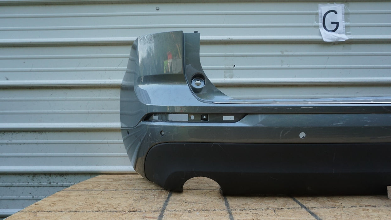 2018-2020 VOLVO XC60 REAR BUMPER PLASTIC COVER PANEL FACTORY OEM 18 19 20