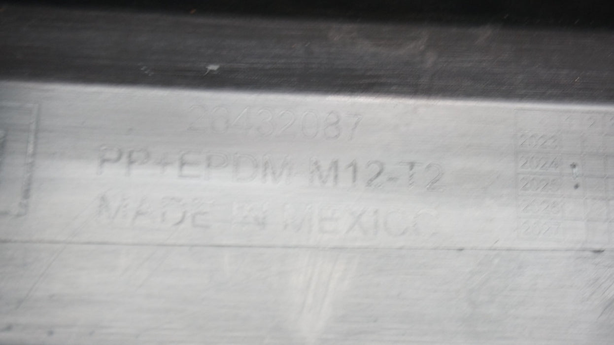 2025 GMC TERRAIN REAR BUMPER COVER PANEL OEM 26432087