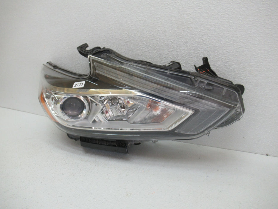 2016 2017 2018 NISSAN ALTIMA HEADLIGHT FRONT RIGHT PASSENGER SIGHT HALOGEN OEM