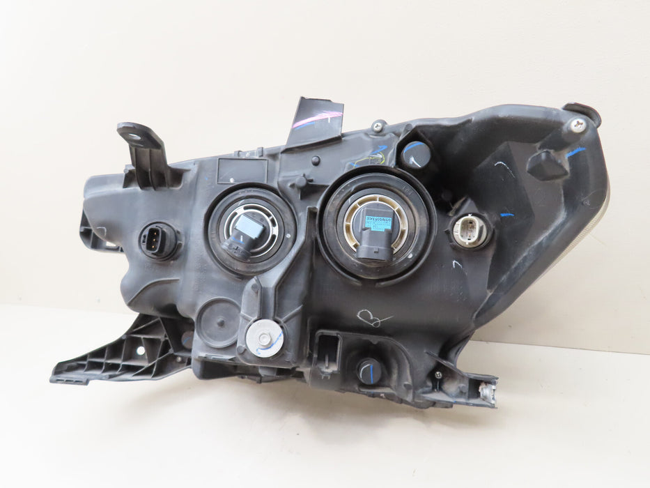 2019-2023 TOYOTA TACOMA FRONT RIGHT HEADLIGHT HALOGEN OEM