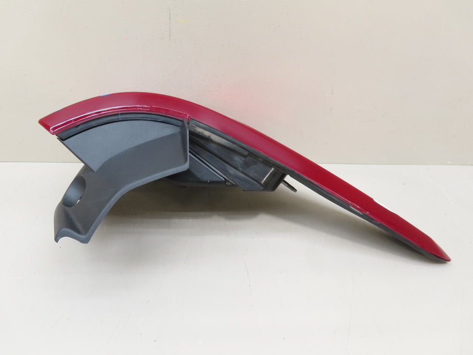 2018-2021 CHEVROLET TRAVERSE LEFT REAR DRIVER SIDE TAIL LIGHT OUTER OEM
