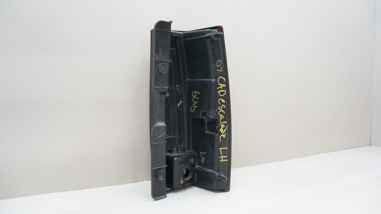 2007-2014 CADILLAC ESCALADE REAR LEFT DRIVERS SIDE TAIL LIGHT OEM