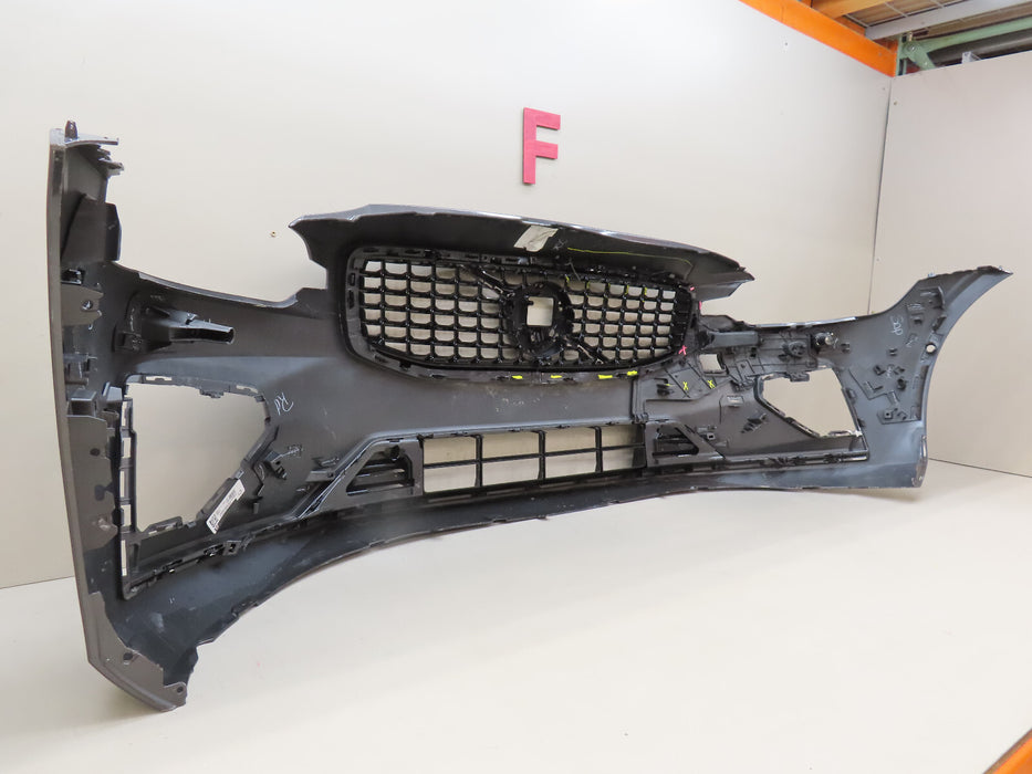 2018-2020 VOLVO V60 S60 FRONT BUMPER COVER W/LOWER GRILLE W/GRILLE OEM