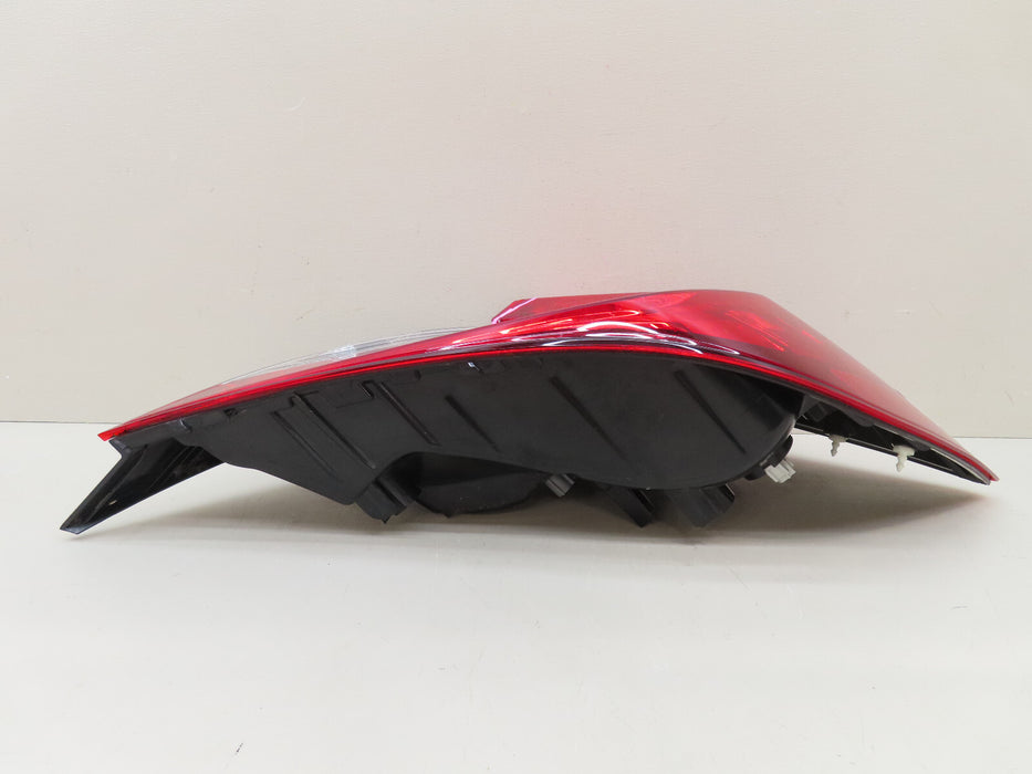 2016-2021 HONDA CIVIC REAR RIGHT PASSENGER OUTER TAIL LIGHT OEM