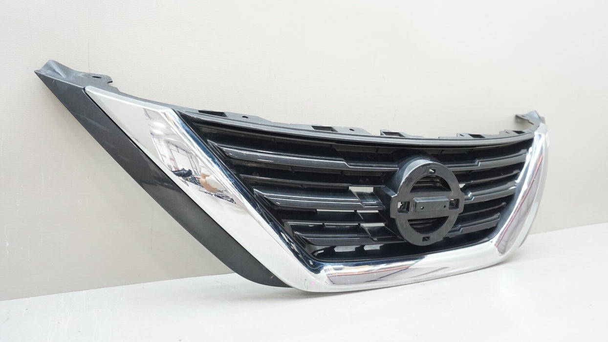 2016-2018 NISSAN ALTIMA FRONT BUMPER GRILLE OEM 623109HS1A