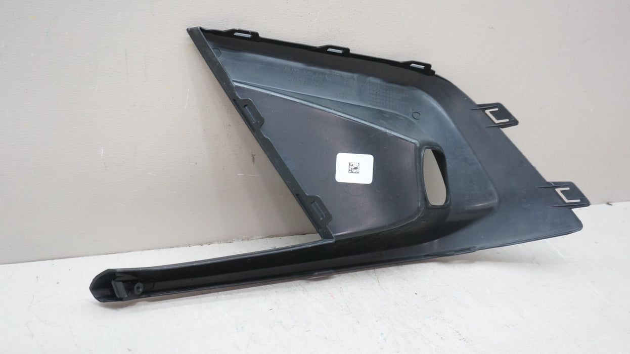 2022-2024 HONDA CIVIC FRONT RIGHT PASSENGER SIDE FOG LIGHT BEZEL 71141-T20-A1 OE