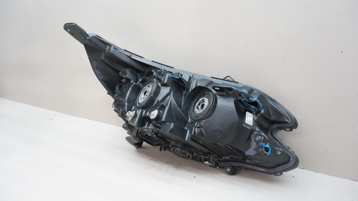 2015-2016 HONDA CR-V FRONT LEFT DRIVER SIDE HALOGEN HEADLIGHT OEM