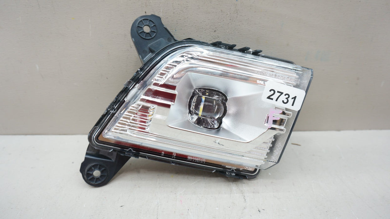 2019-2021 CHEVROLET SILVERADO 1500 FRONT RIGHT PASSENGER SIDE FOG LIGHT OEM
