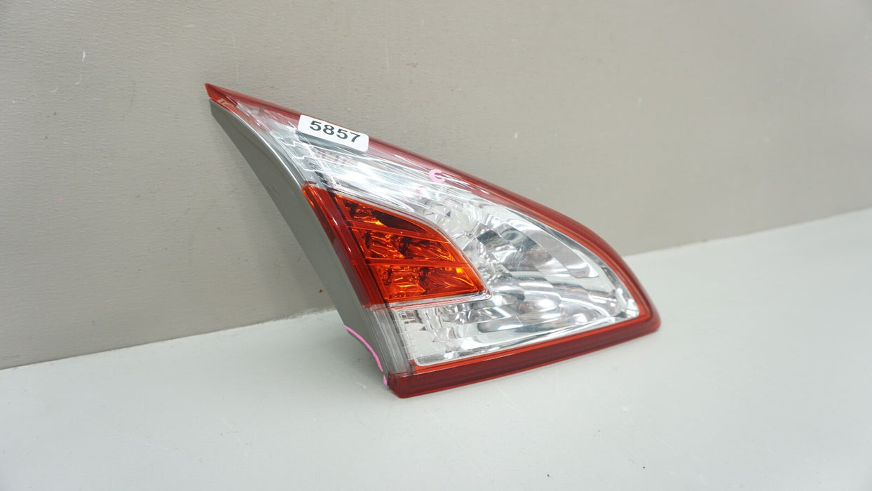 2011-2014 NISSAN MURANO REAR LEFT DRIVERS SIDE INNER TAIL LIGHT OEM 11 12 13 14