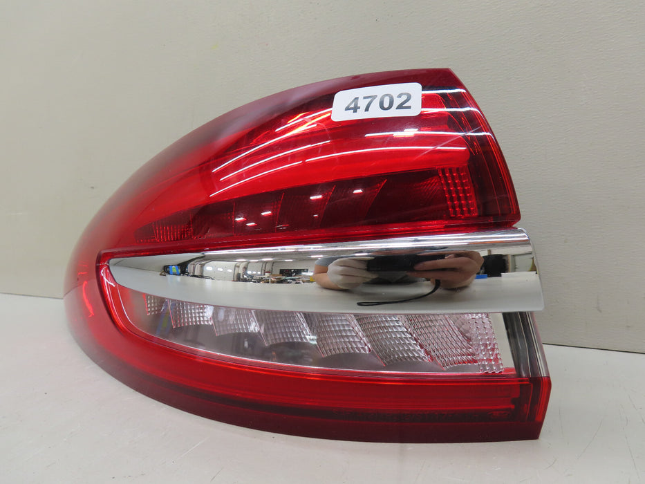 2017-2020 FORD FUSION REAR LEFT DRIVER OUTER TAIL LIGHT OEM HS73-13405-AB