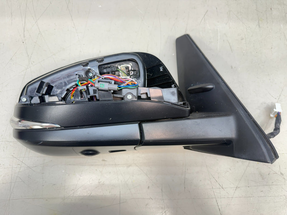 2015-2018 TOYOTA RAV4 RH PASSENGER SIDE DOOR MIRROR OEM