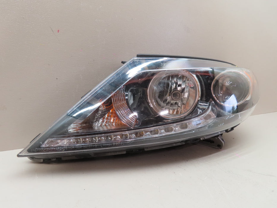 2011-2012 KIA SPORTAGE FRONT LEFT DRIVER HEADLIGHT LAMP HALOGEN OEM 92101-3WXXX