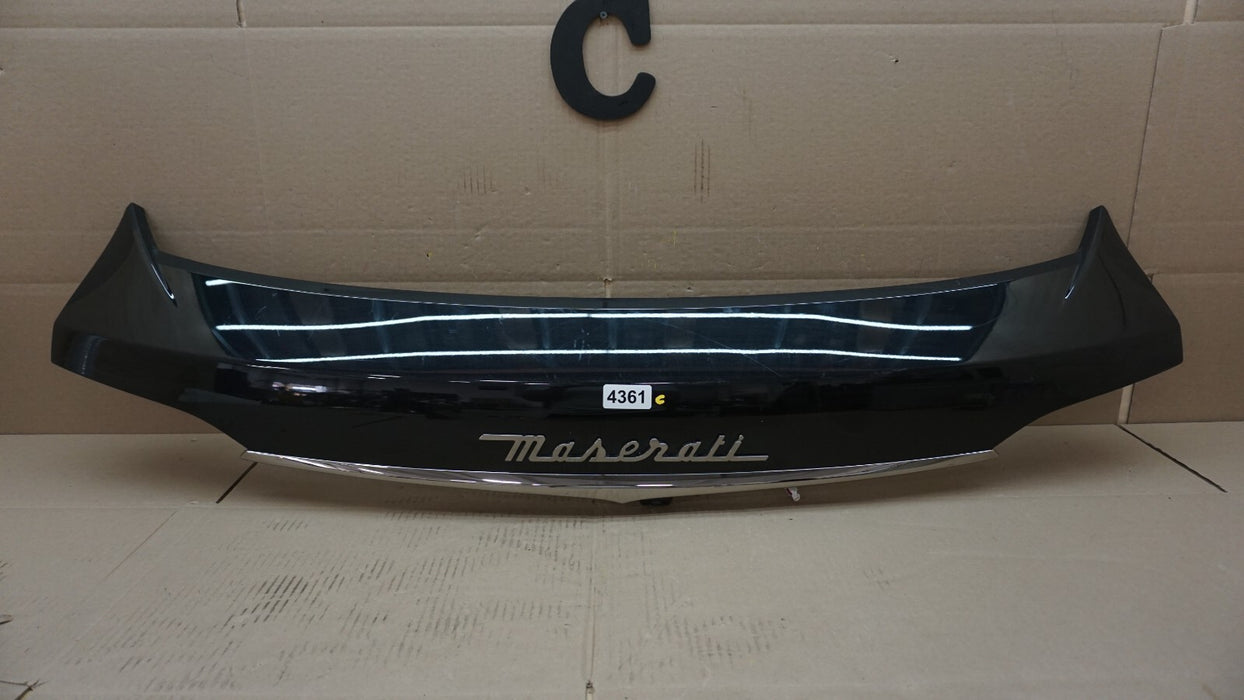 2016-2019 MASERATI LEVANTE REAR TRUNK LID GATE SPOILER WING OEM 670042733