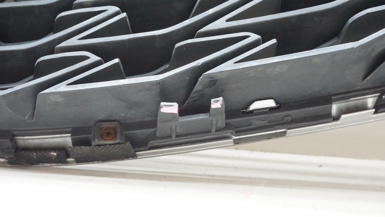 2019-2020 KIA OPTIMA FRONT UPPER BUMPER GRILLE OEM 86351-D5500