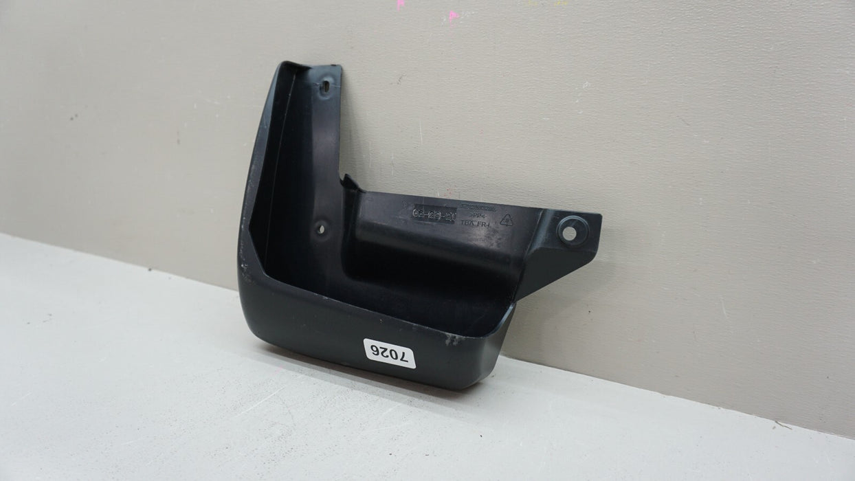 2016-2021 HONDA CIVIC RIGHT PASSENGER SIDE MUD FLAP TRIM 08P00-TBA-100 OEM