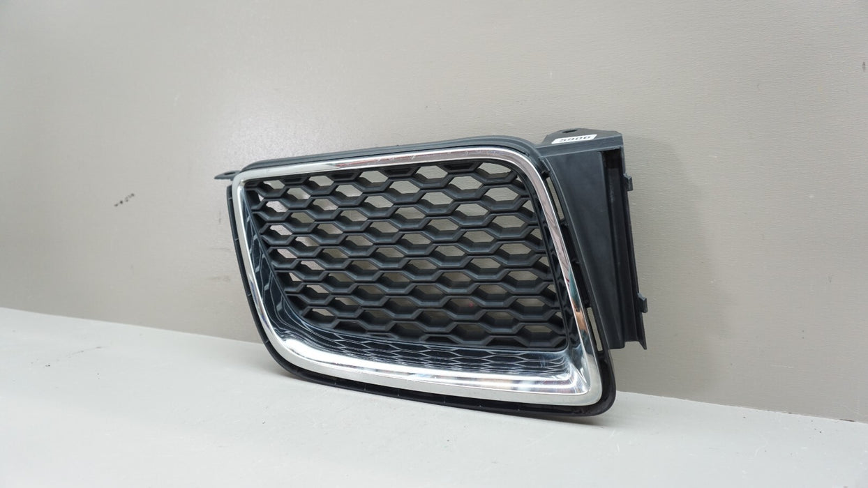 2009-2010 PONTIAC VIBE FRONT RIGHT UPPER BUMPER RADIATOR GRILLE OEM 53100-01020