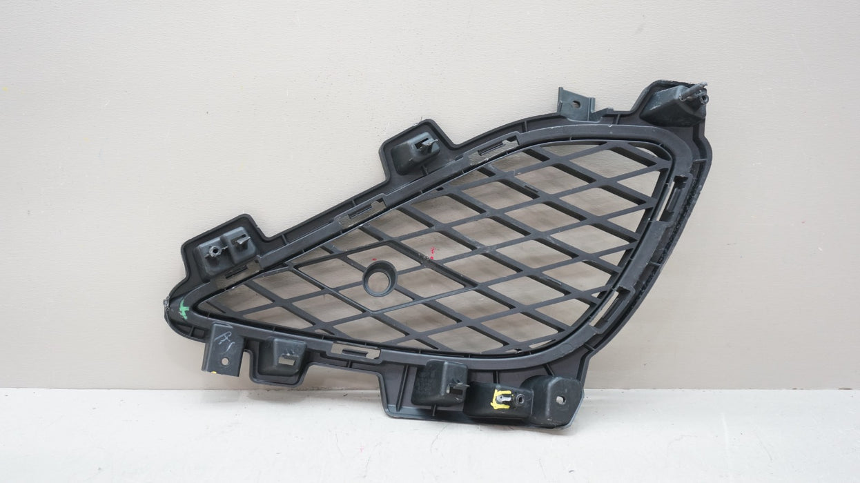 2022-2023 GENESIS G70 FRONT LEFT SIDE FOG LIGHT BUMPER TRIM OEM 86561-G9500