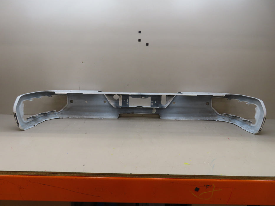 2019- 2022 GMC SIERRA CHEVROLET SILVERADO 1500 REAR BUMPER METAL OEM GM2112ABM