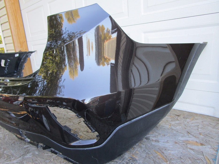 16 17 HYUNDAI SANTA FE REAR BUMPER COVER OEM