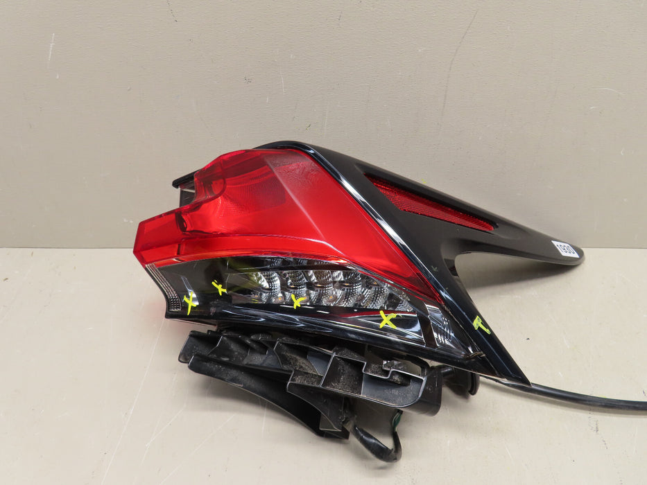 2015 2016 2017 LEXUS NX200T/300H REAR RIGHT PASSENGER OUTER TAIL LIGHT LED OEM