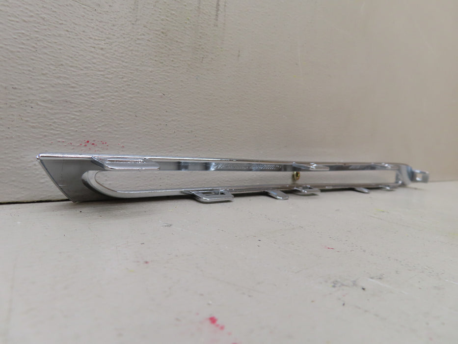 2017-2019 MERCEDES-BENZ GLC 300,350E,43AMG FRONT LEFT LOWER TRIM MOLDING OEM