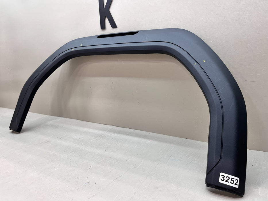 2020-2026 GMC SIERRA 2500 3500HD LH REAR FENDER FLARE 86315155 OEM