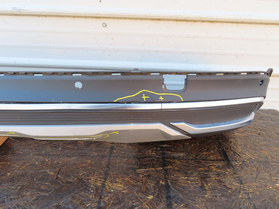 2017-2019 AUDI Q7 REAR LOWER BUMPER COVER VALANCE DIFFUSER OEM 4M0 807 521 J