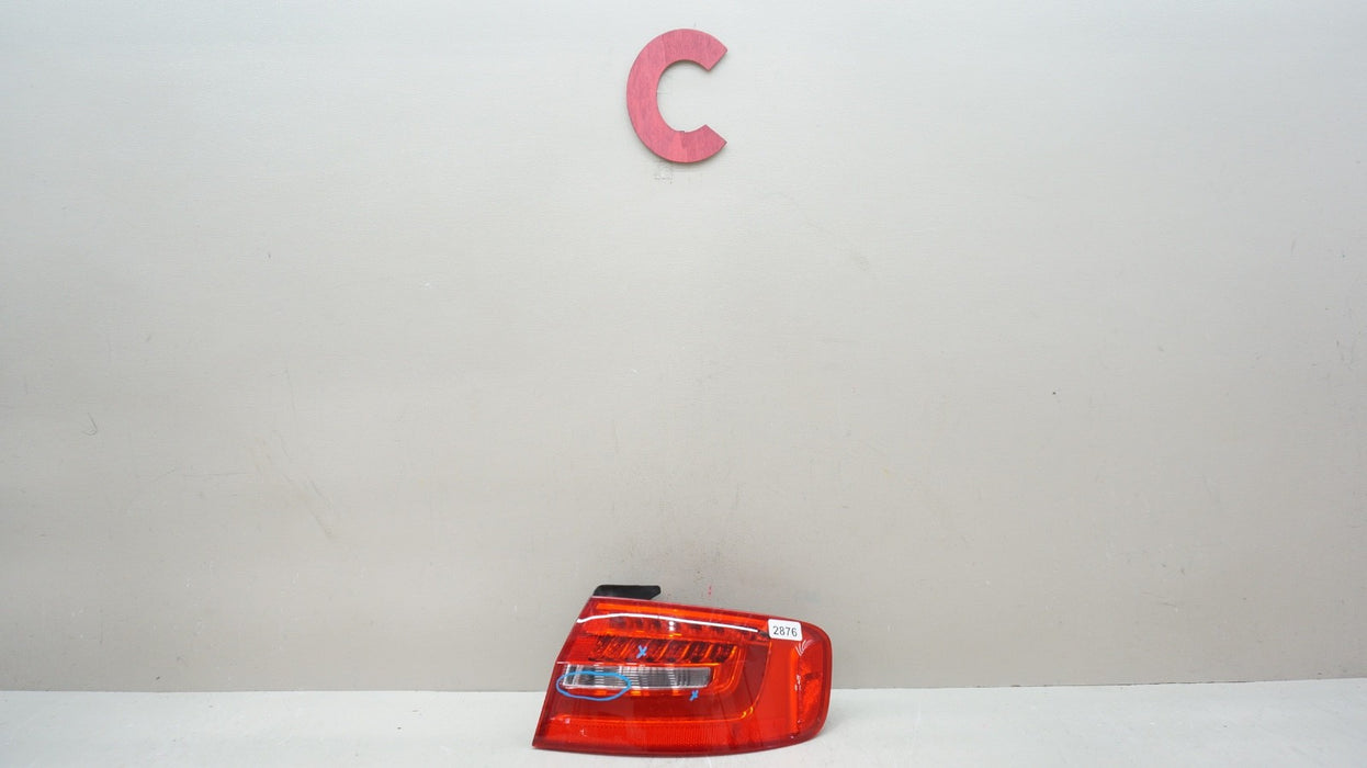 2013-2016 AUDI A4 S4 REAR RIGHT PASSENGER SIDE OUTER TAIL LIGHT OEM 01091603