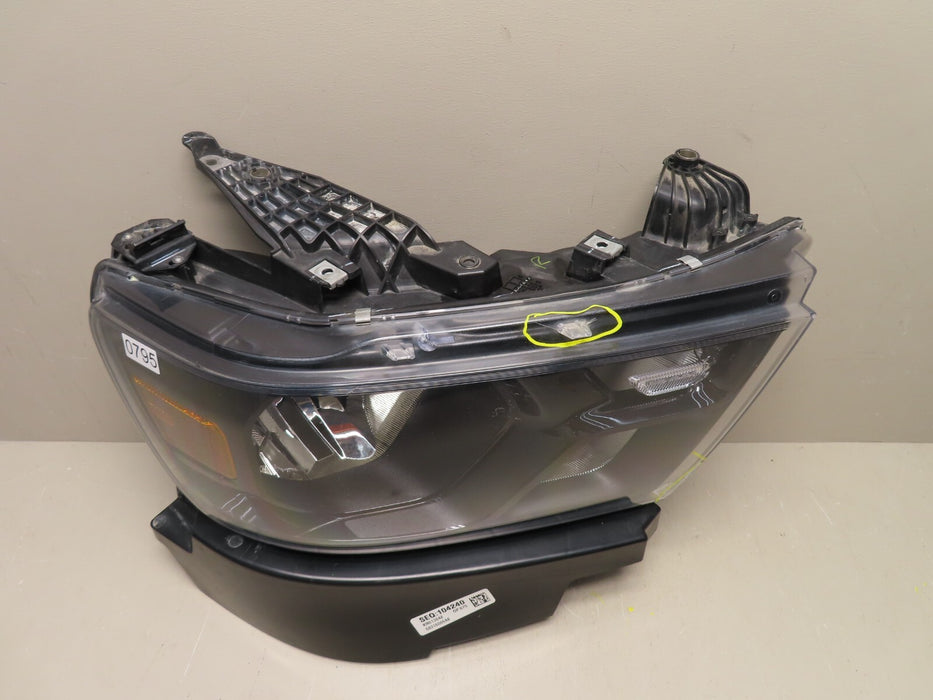 2019 2020 2021 DODGE RAM 1500 RIGHT HALOGEN HEADLIGHT LAMP OEM