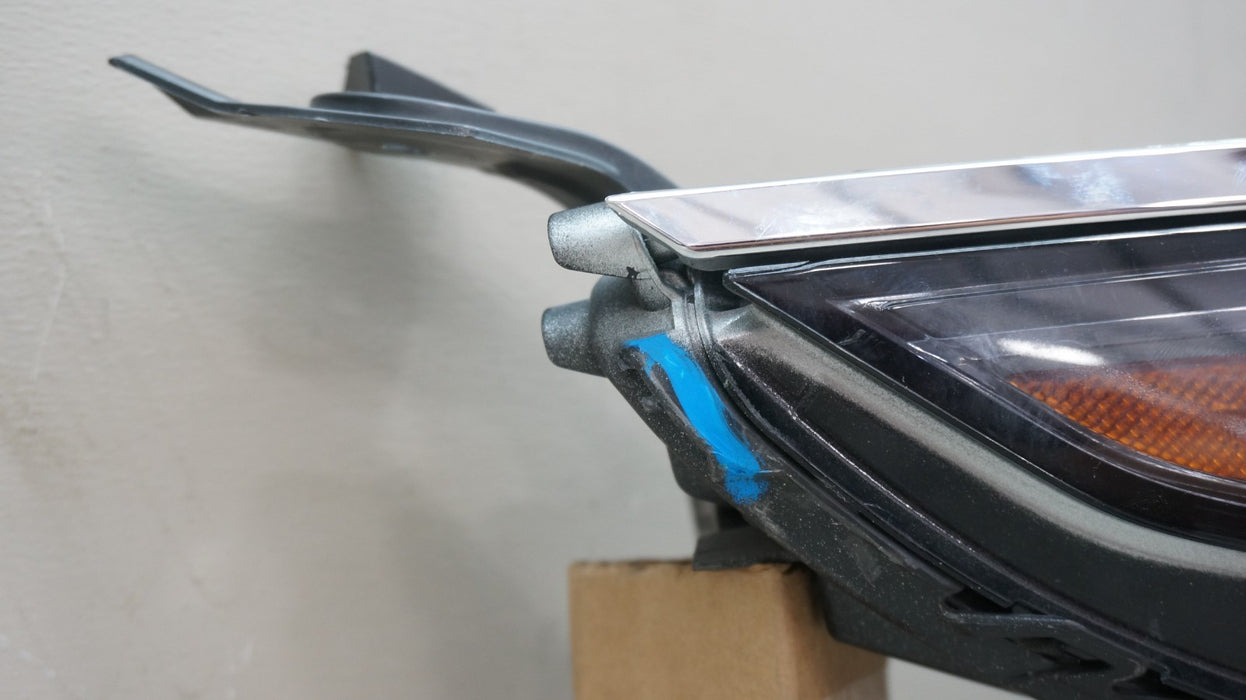 2021-2024 TOYOTA SIENNA FRONT RIGHT PASSENGER SIDE LED HEADLIGHT OEM