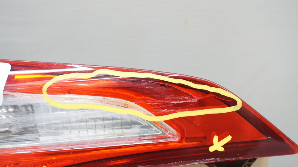 2014-2016 TOYOTA COROLLA REAR LEFT DRIVER SIDE INNER TAIL LIGHT OEM