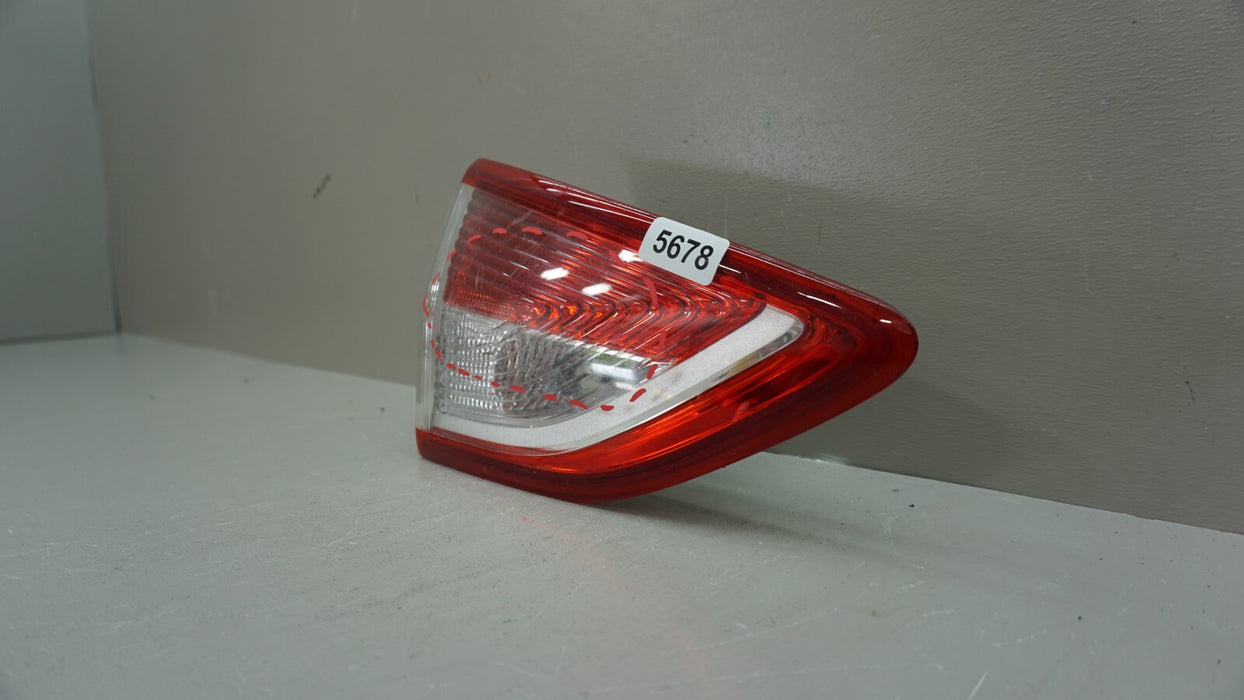 2013-2016 FORD ESCAPE REAR LEFT DRIVER  SIDE INNER TAIL LIGHT OEM 13 14 15 16